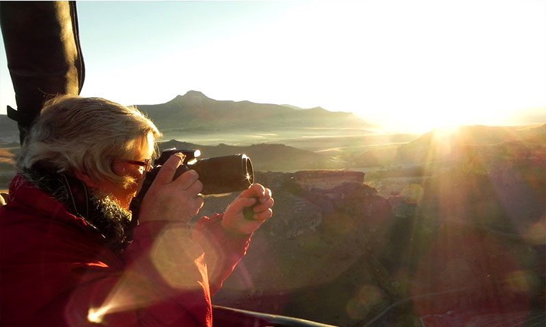 A great opportunity for taking photos of the scenery from a hot air balloon.